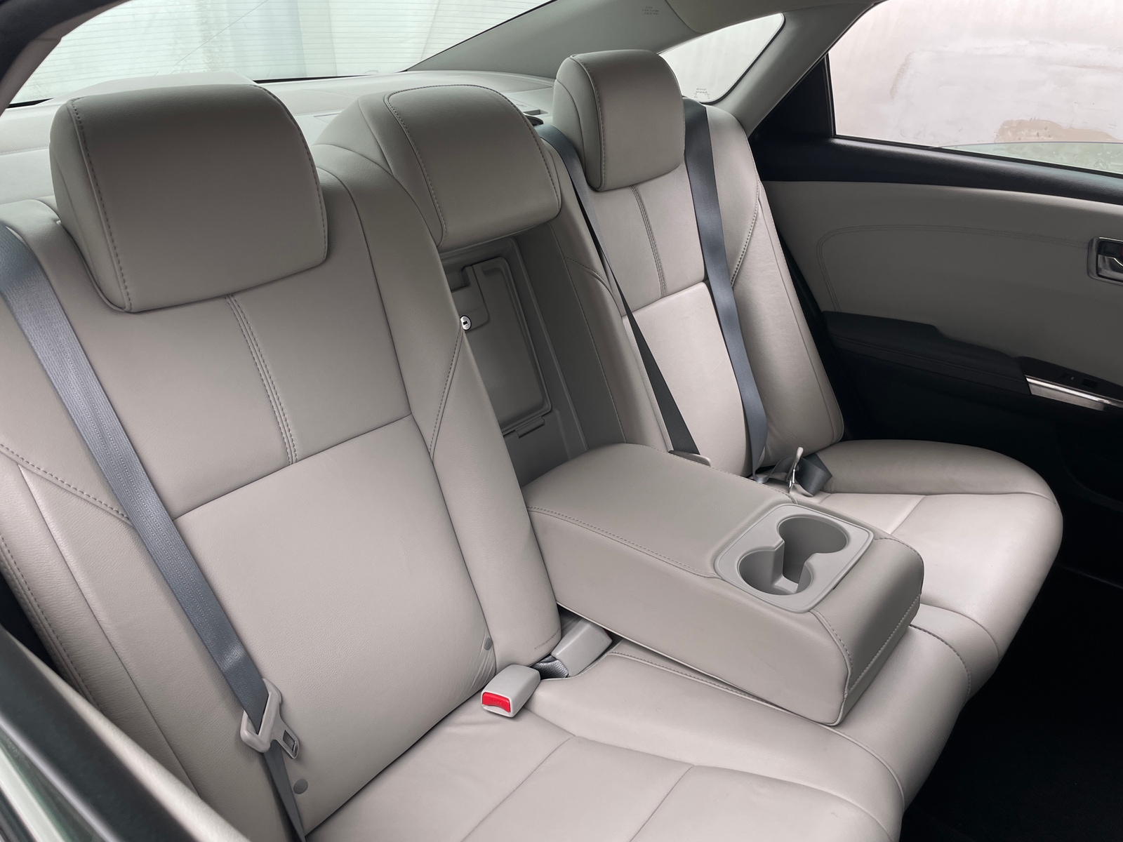 Thumbnail: 2016 Toyota Avalon - 5