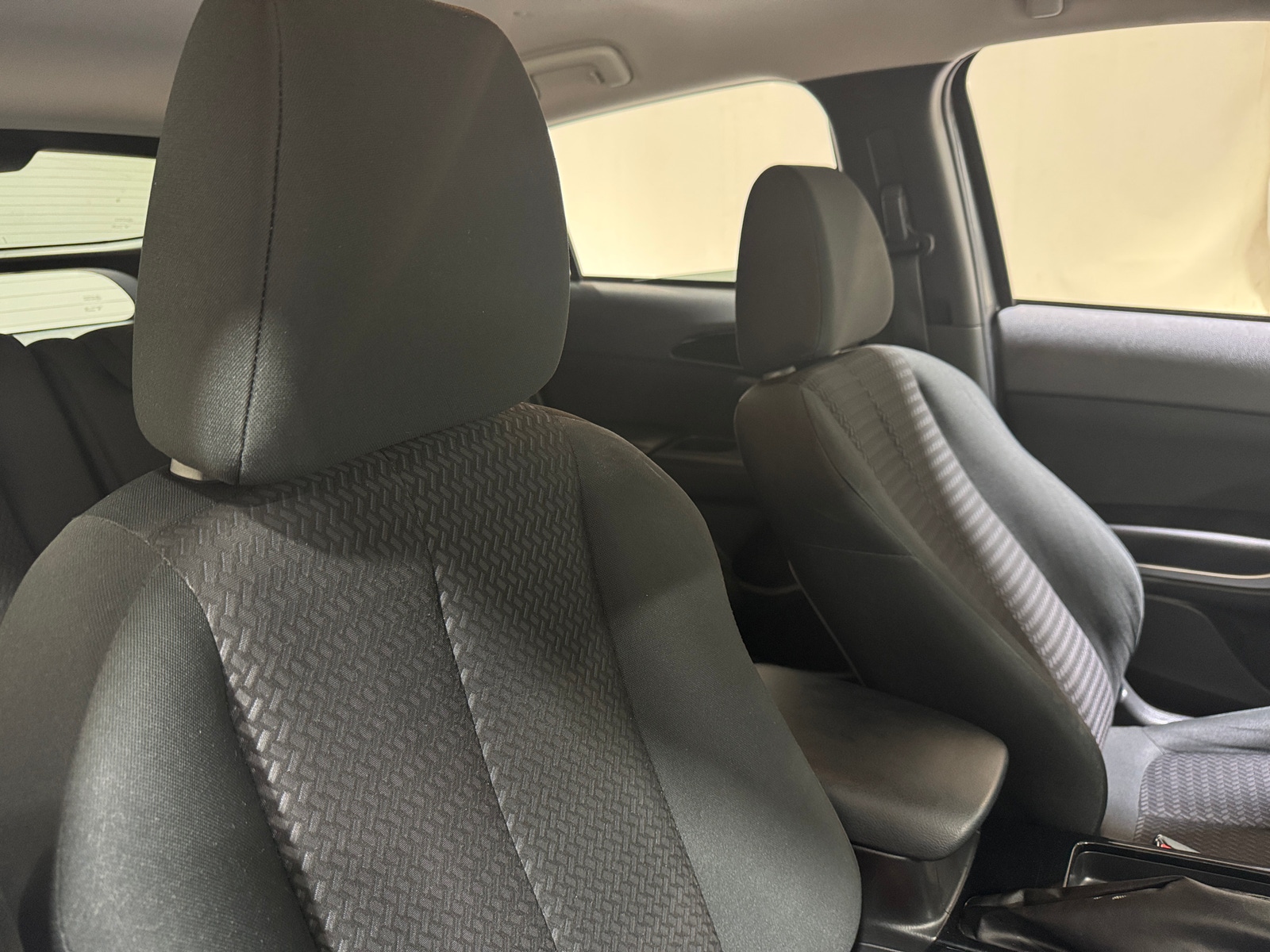 Thumbnail: 2020 Mitsubishi Eclipse Cross - 2
