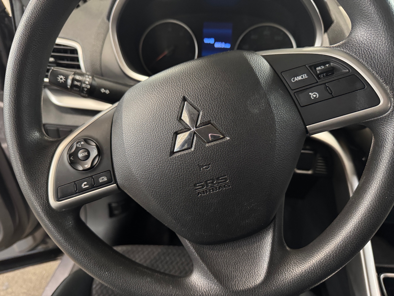 Thumbnail: 2020 Mitsubishi Eclipse Cross - 5