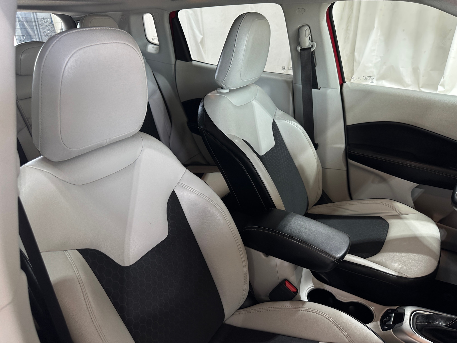 Thumbnail: 2018 Jeep Compass - 2