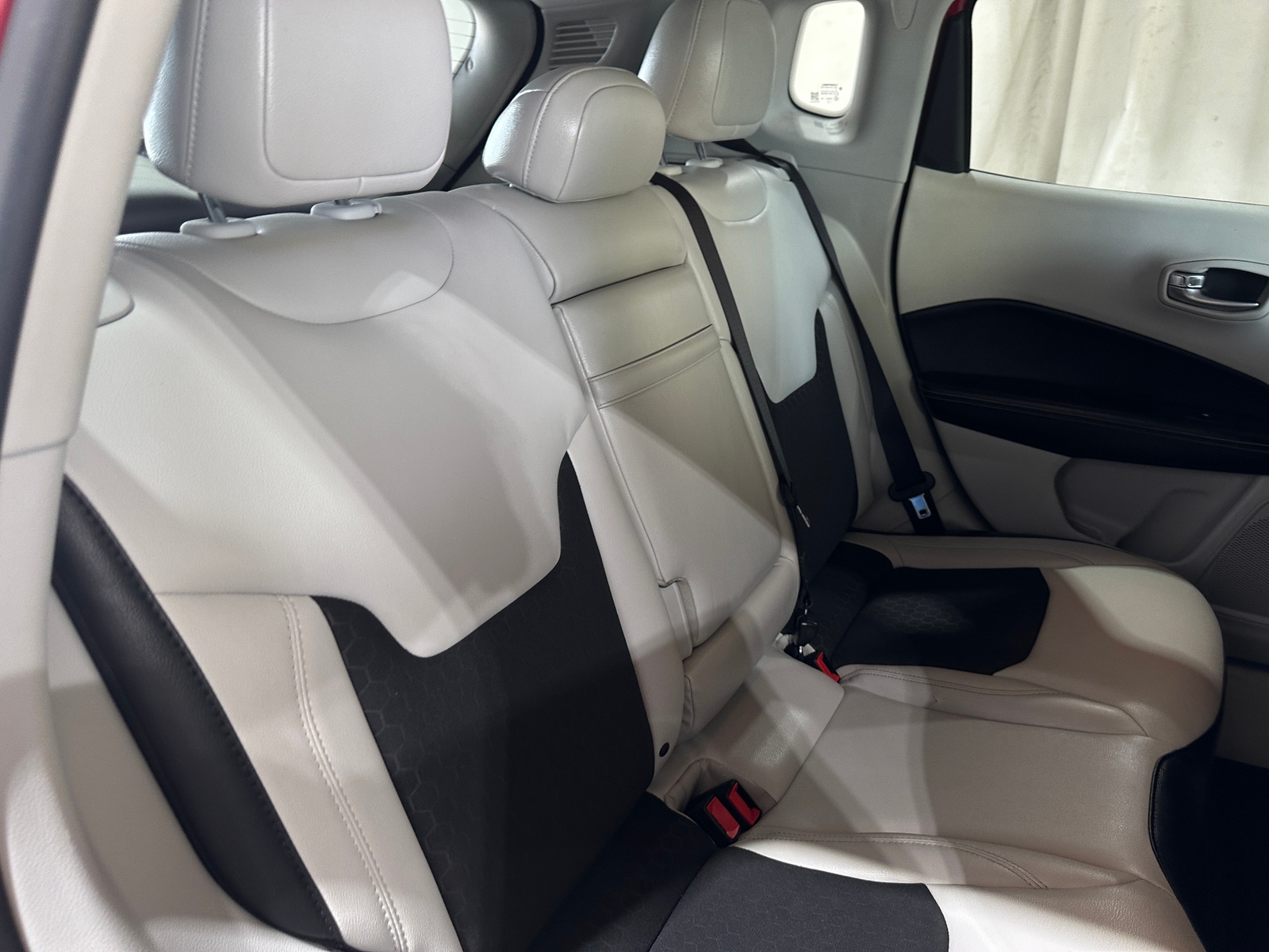 Thumbnail: 2018 Jeep Compass - 6