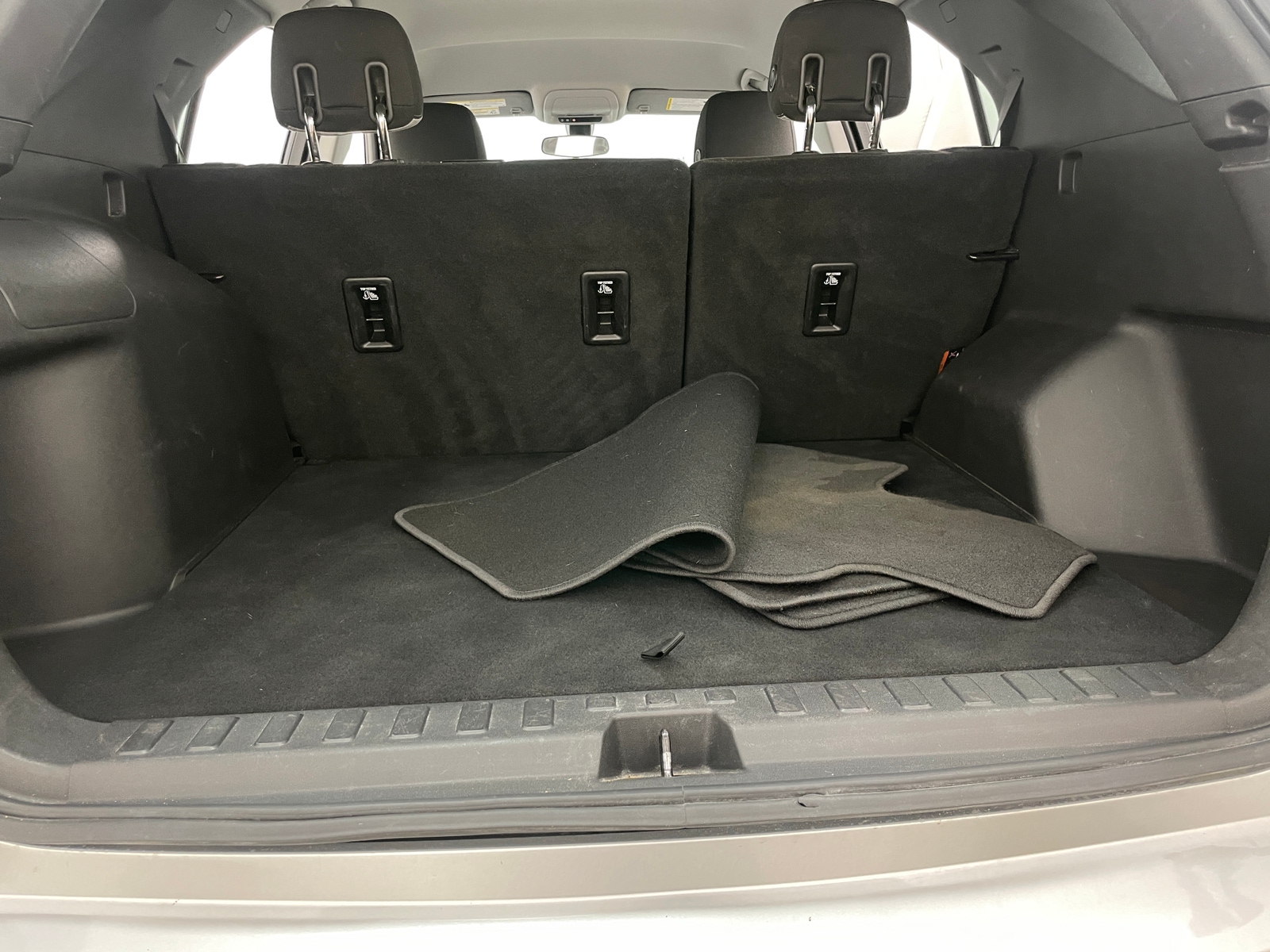 Thumbnail: 2019 Chevrolet Equinox - 7