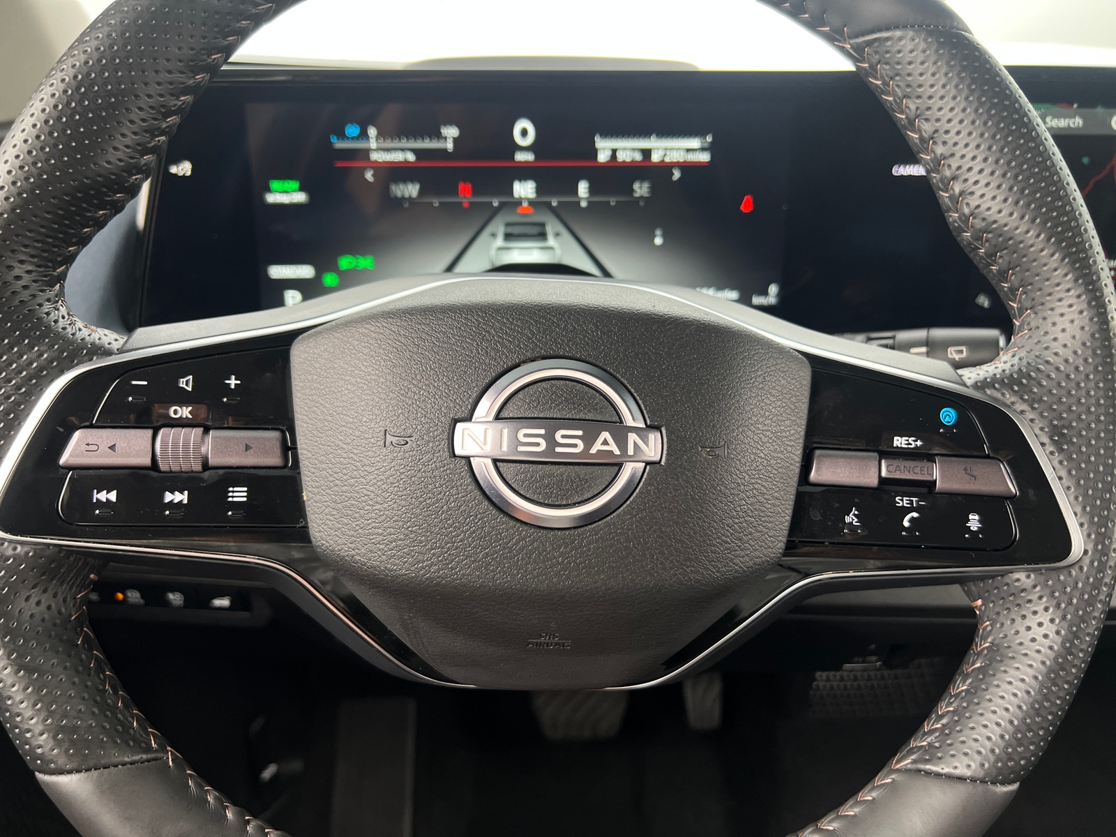 Thumbnail: 2024 Nissan Ariya - 4