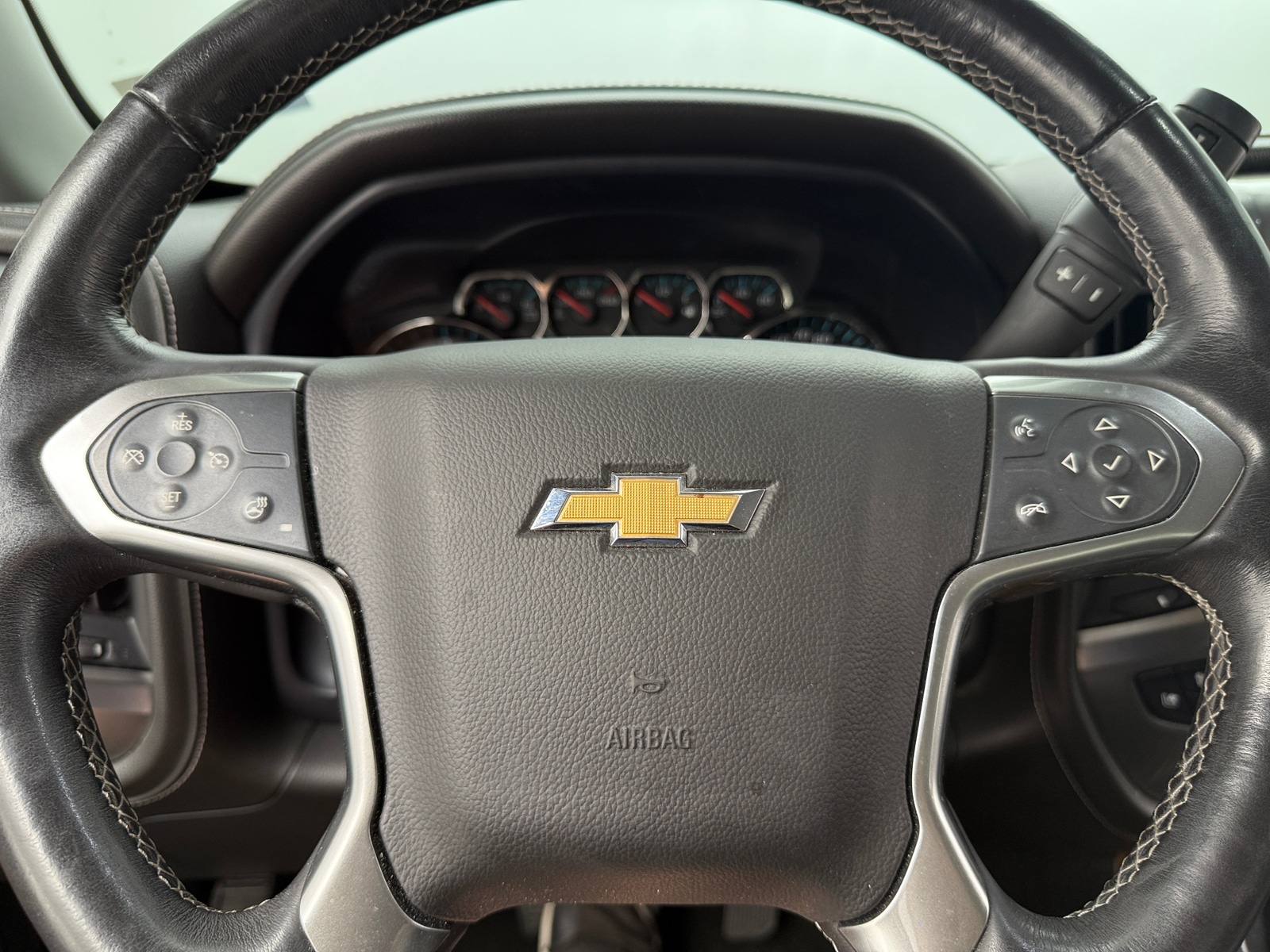 Thumbnail: 2017 Chevrolet Silverado 1500 - 4