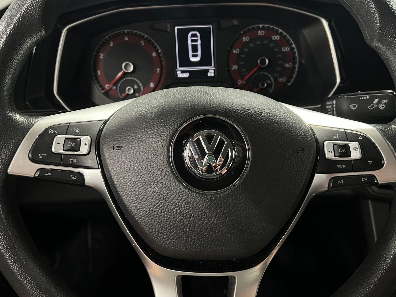 Thumbnail: 2019 Volkswagen Jetta - 5