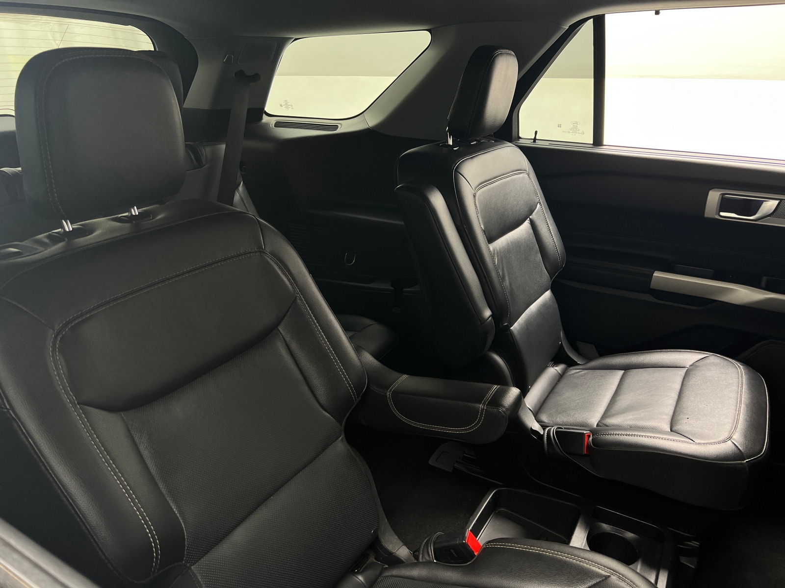 Thumbnail: 2021 Ford Explorer - 5