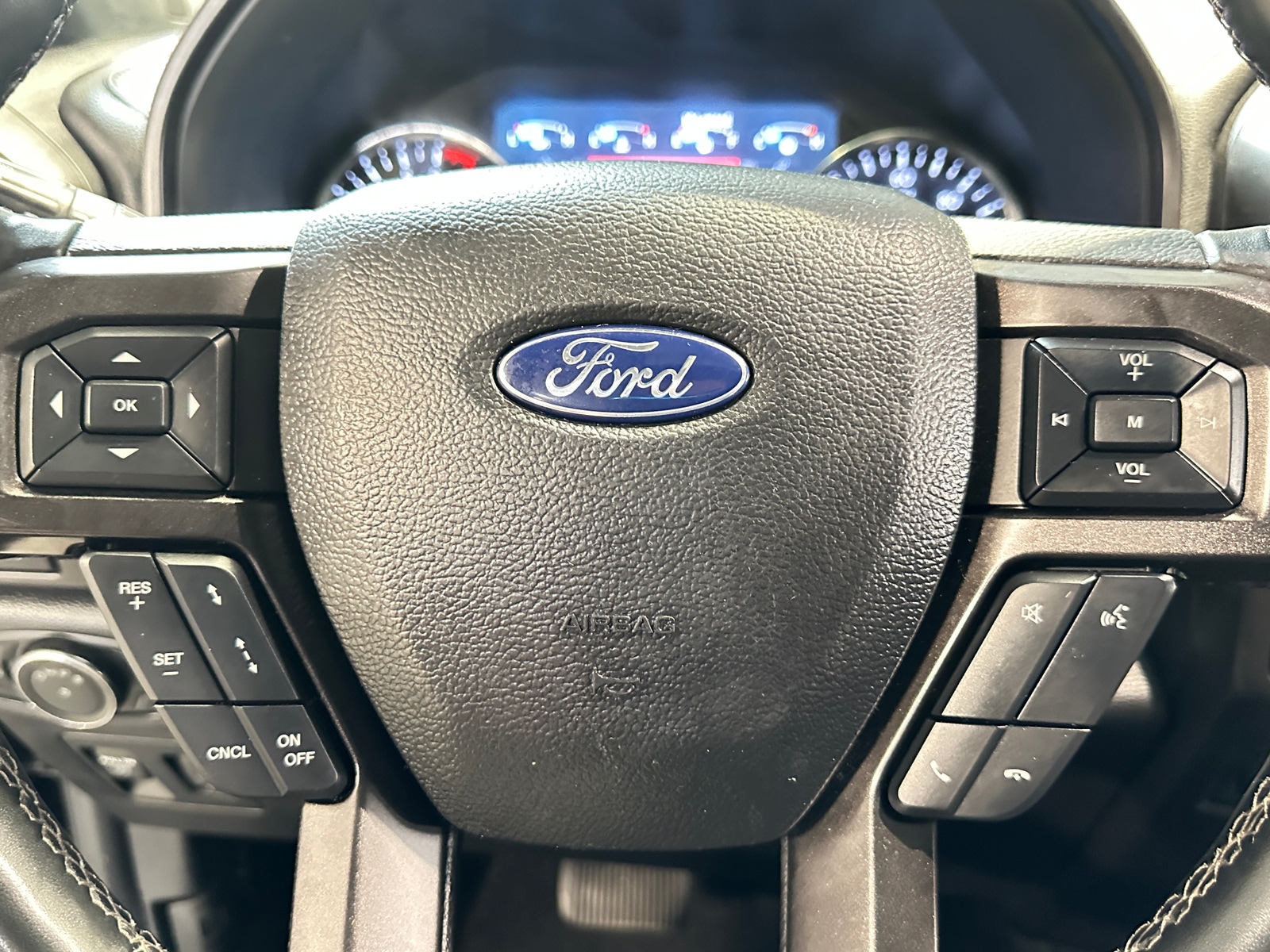 Thumbnail: 2021 Ford Expedition MAX - 4