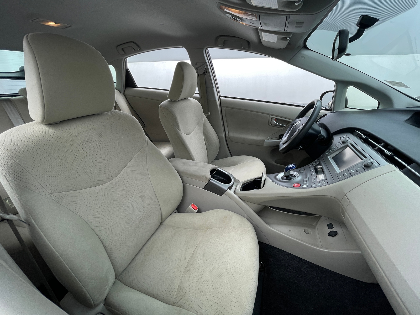 Thumbnail: 2015 Toyota Prius - 2