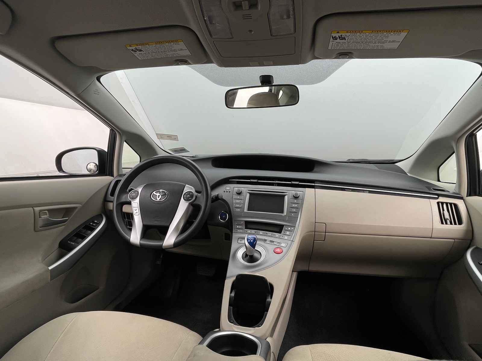 Thumbnail: 2015 Toyota Prius - 3