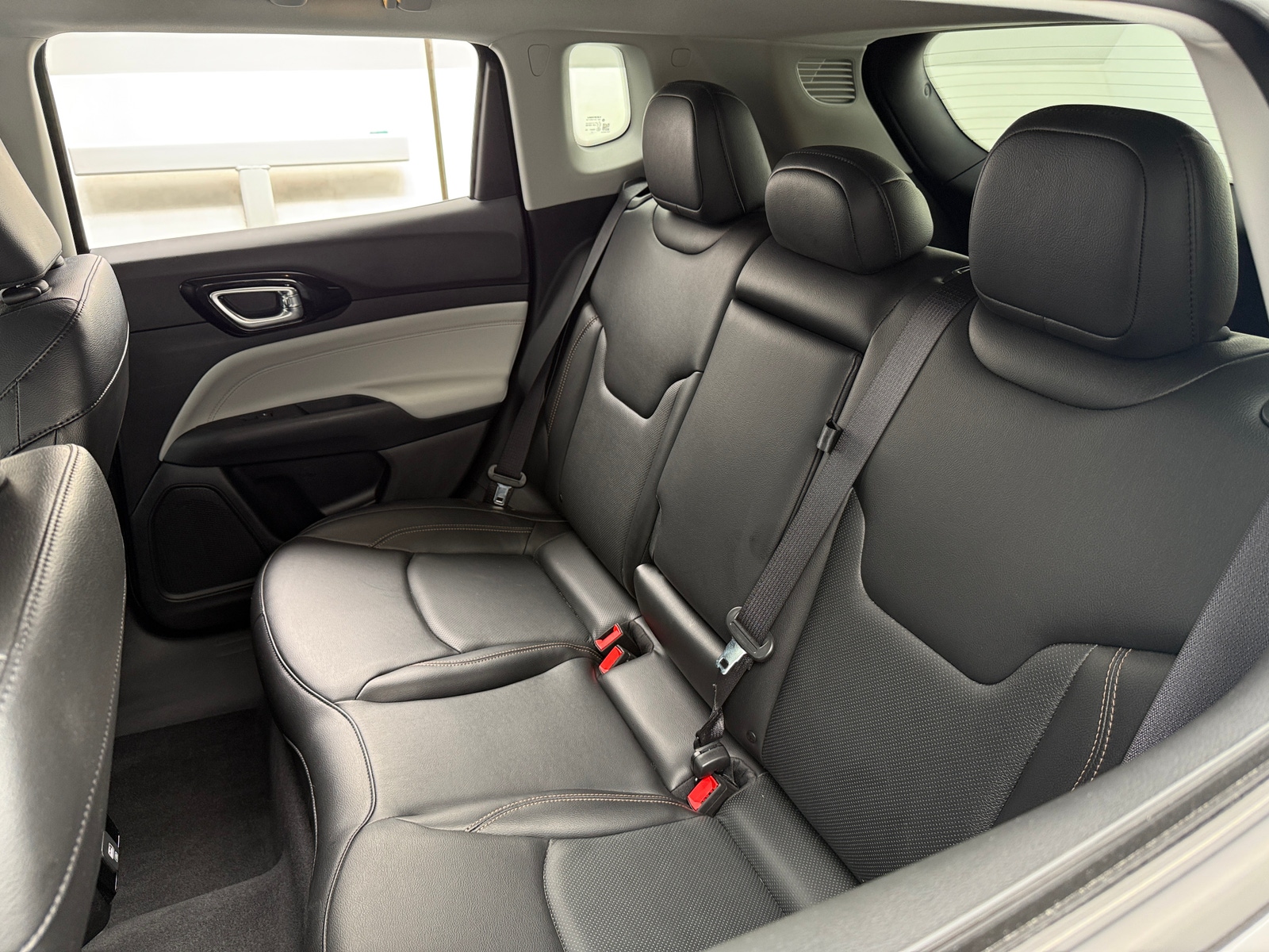 Thumbnail: 2022 Jeep Compass - 5