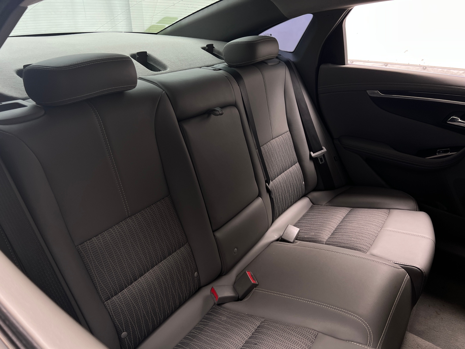 Thumbnail: 2018 Chevrolet Impala - 5