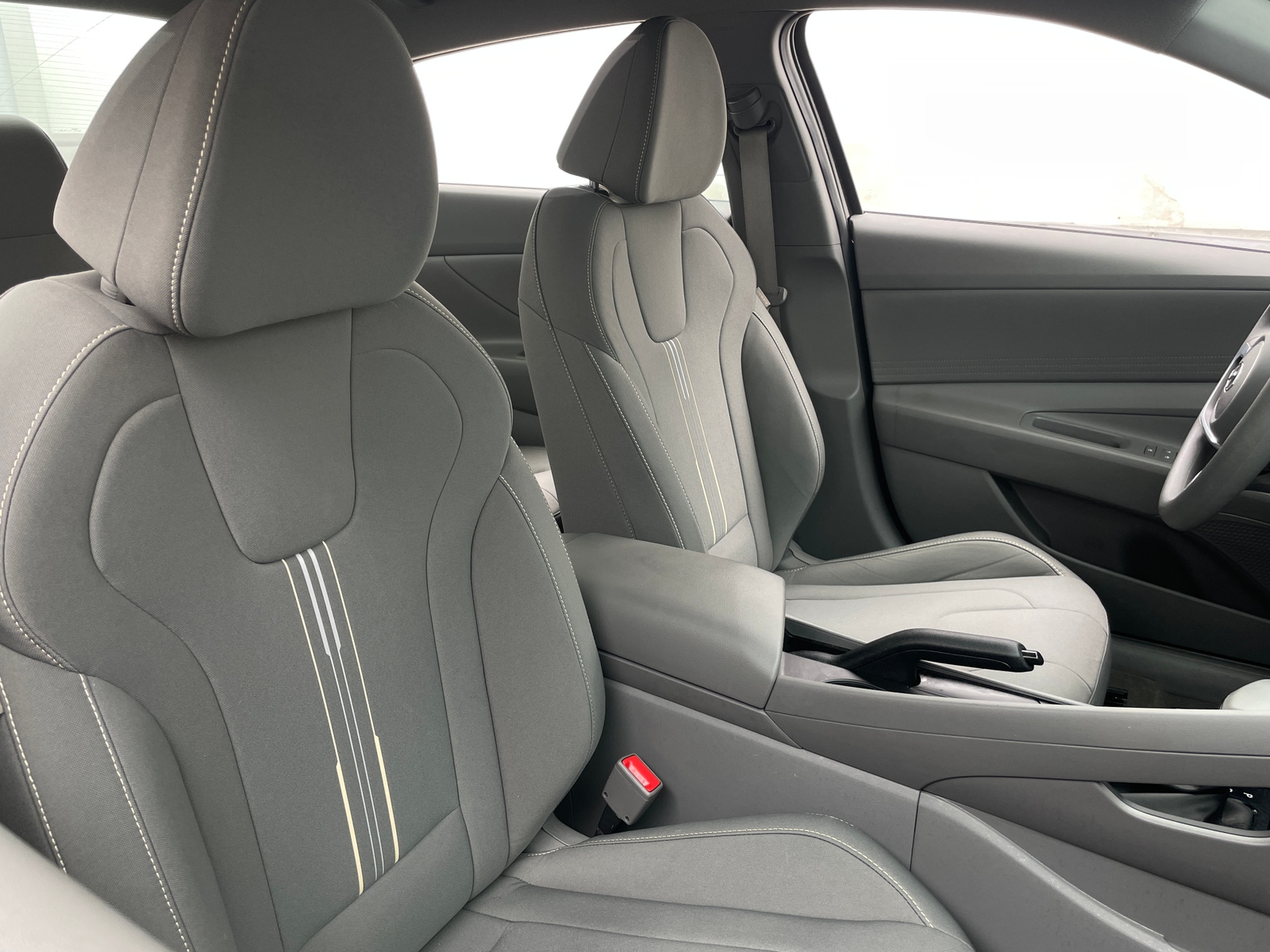 Thumbnail: 2022 Hyundai Elantra - 2