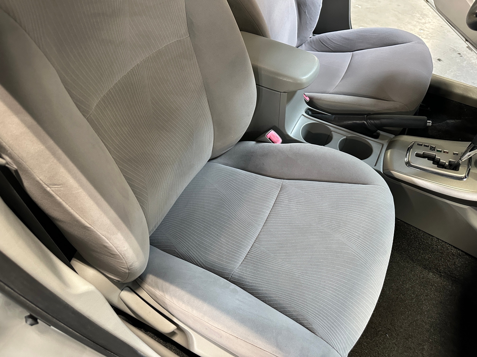 Thumbnail: 2011 Toyota Corolla - 2