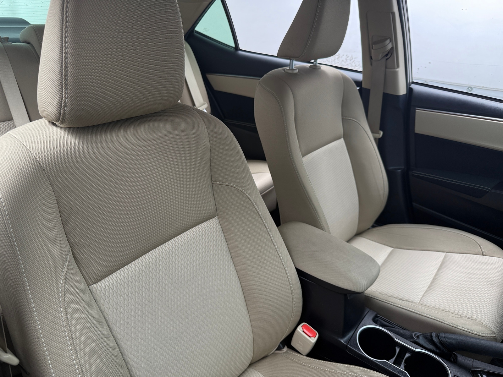 Thumbnail: 2014 Toyota Corolla - 2