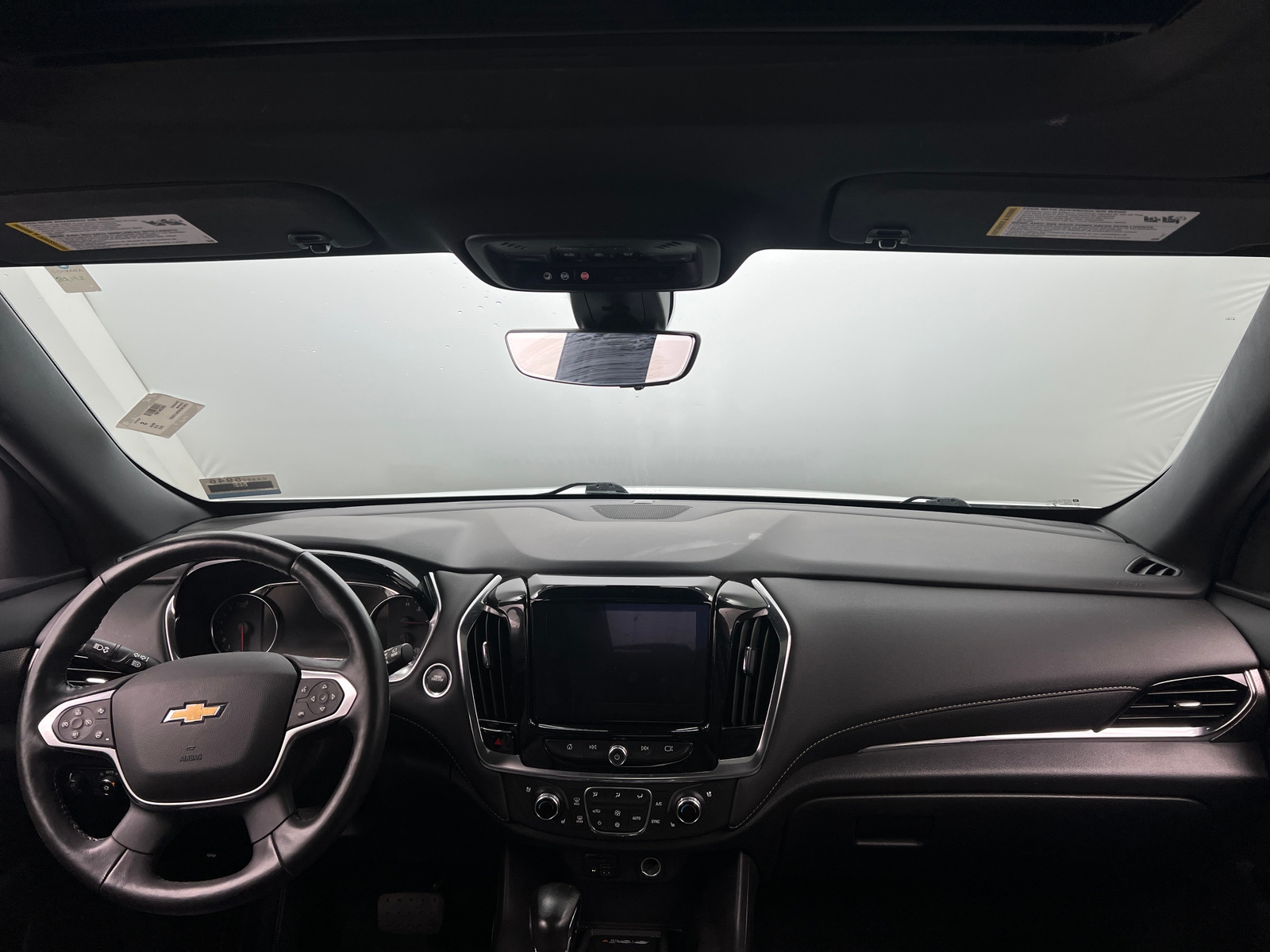 Thumbnail: 2022 Chevrolet Traverse - 2