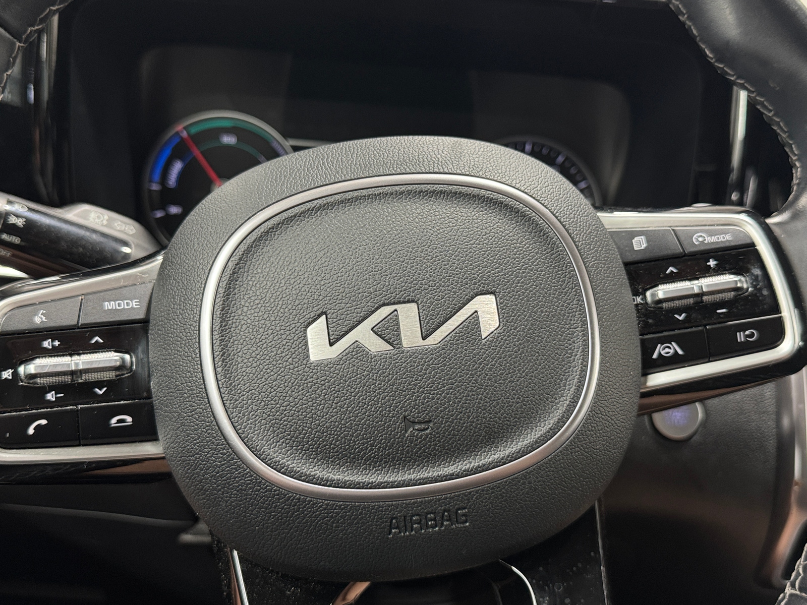 Thumbnail: 2022 Kia Sorento - 4