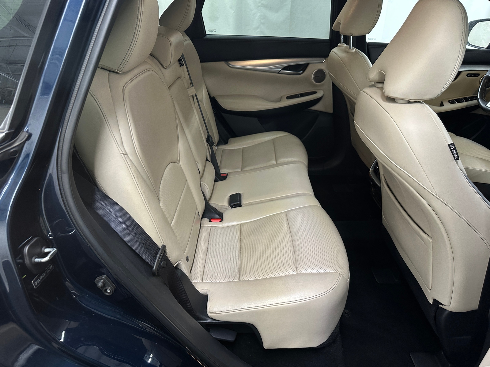 Thumbnail: 2019 INFINITI QX50 - 5
