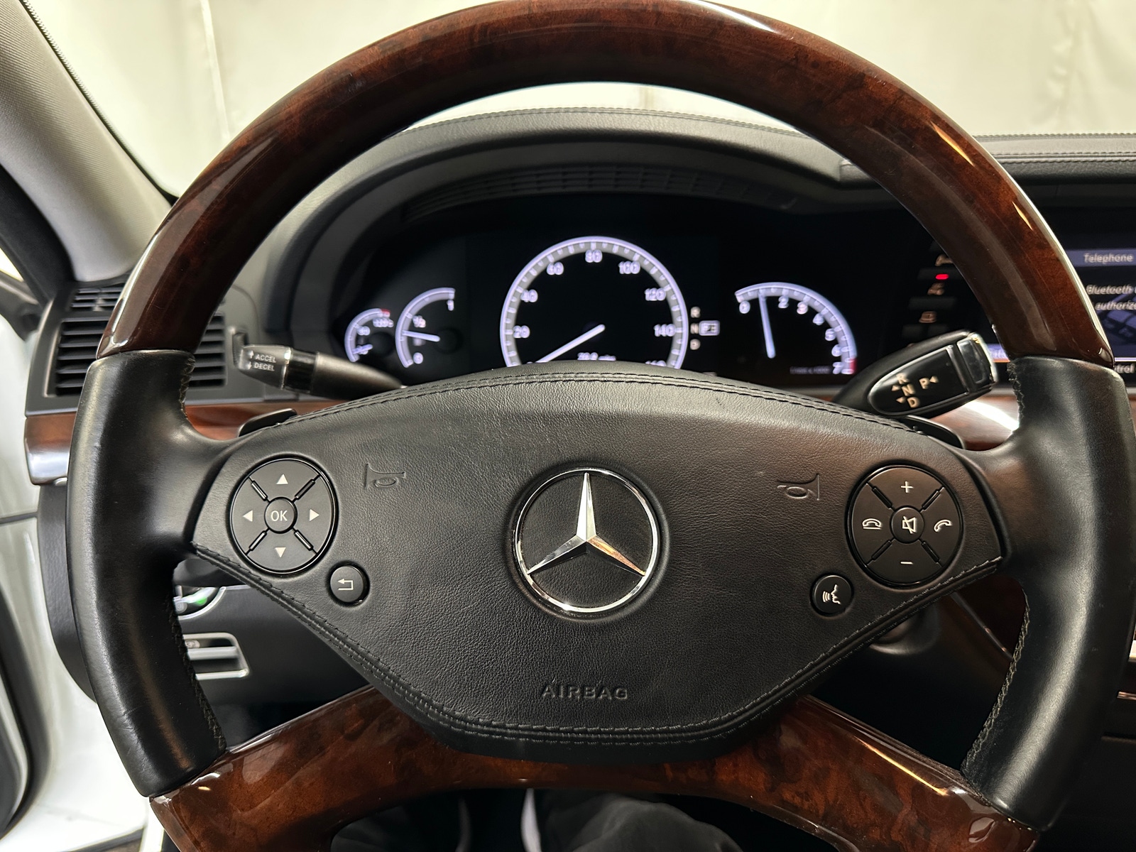 Thumbnail: 2013 Mercedes-Benz S-Class - 4