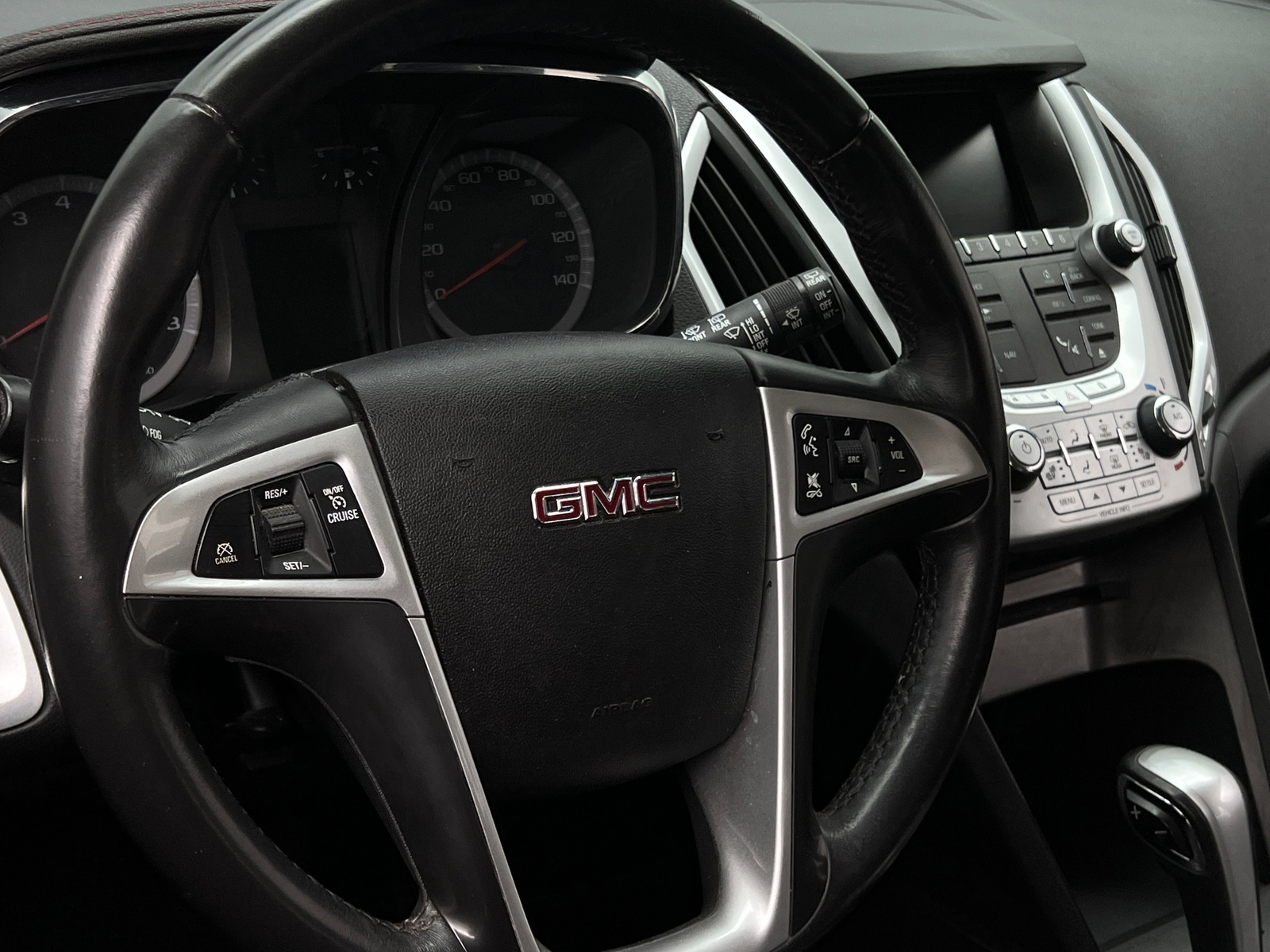 Thumbnail: 2015 GMC Terrain - 4