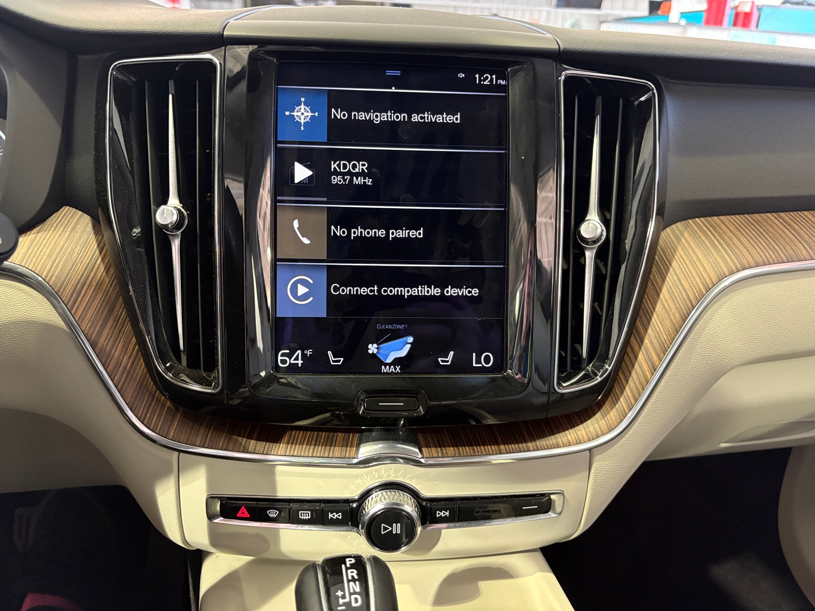 Thumbnail: 2021 Volvo XC60 - 3