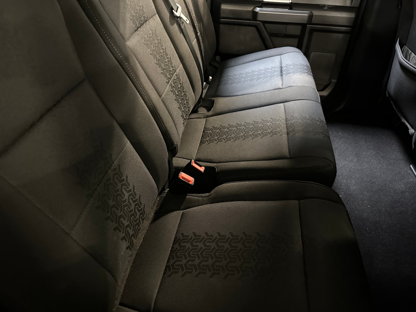 Thumbnail: 2020 Ford Econoline - 6