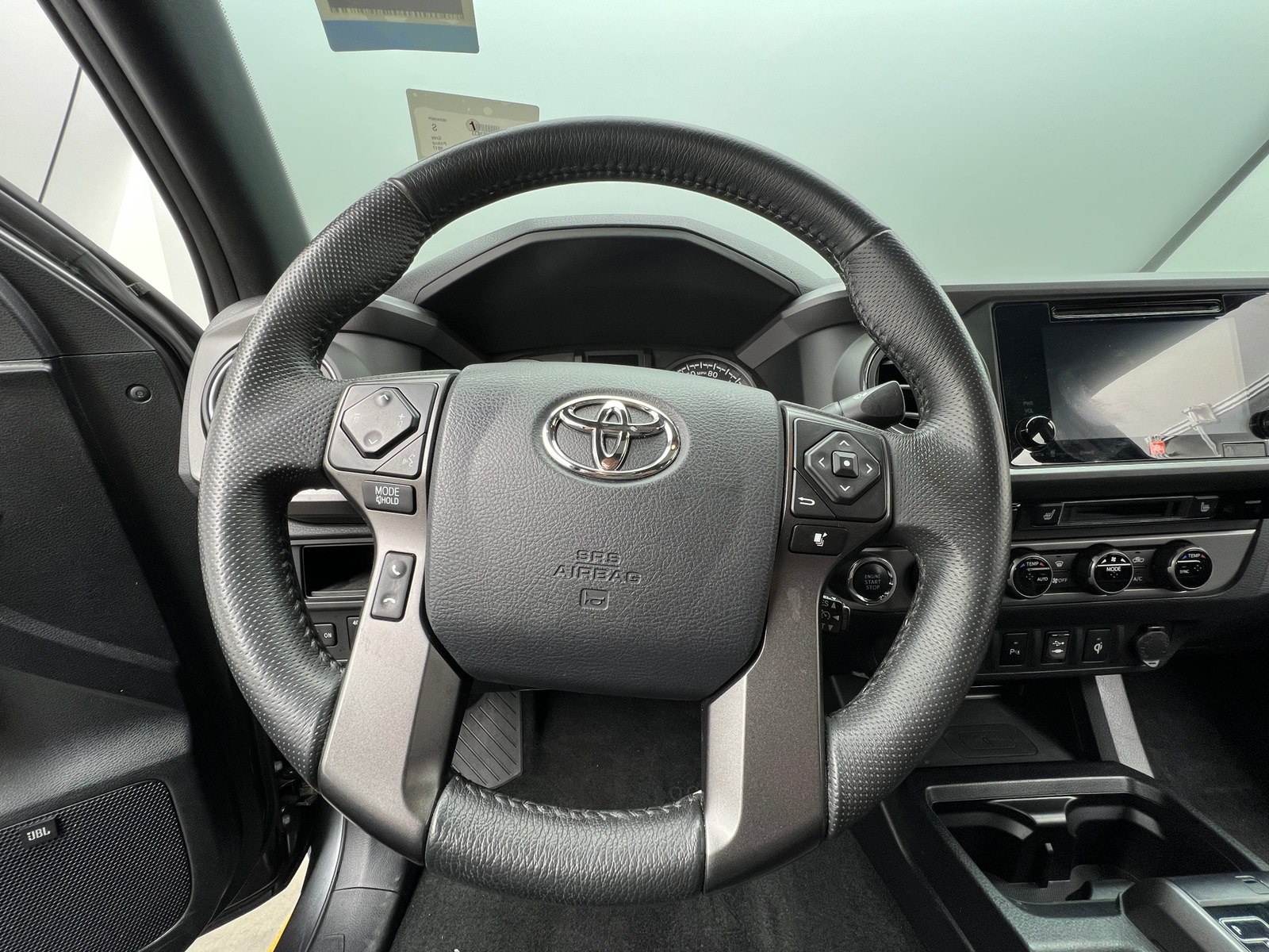 Thumbnail: 2017 Toyota Tacoma - 5