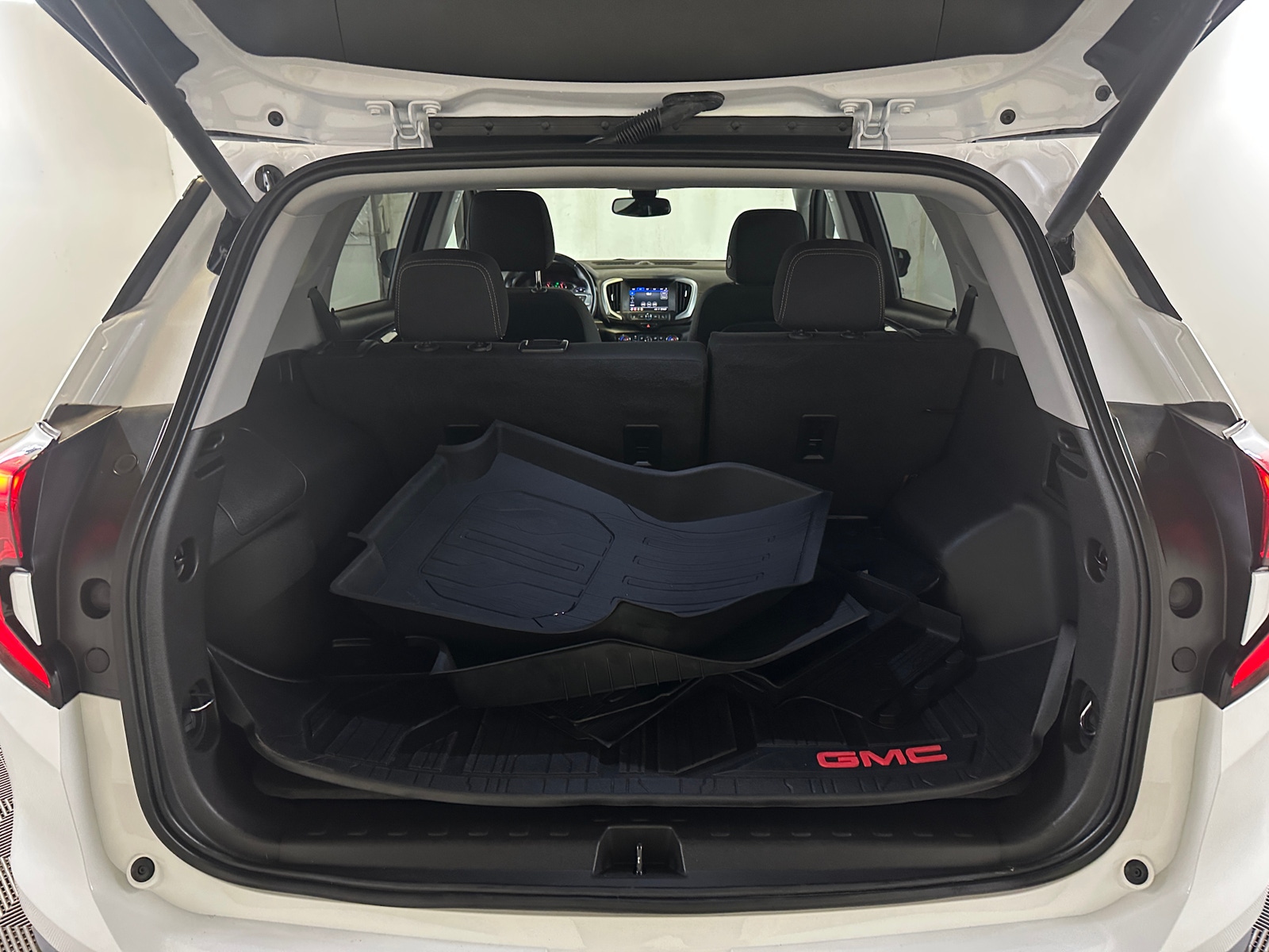 Thumbnail: 2021 GMC Terrain - 7