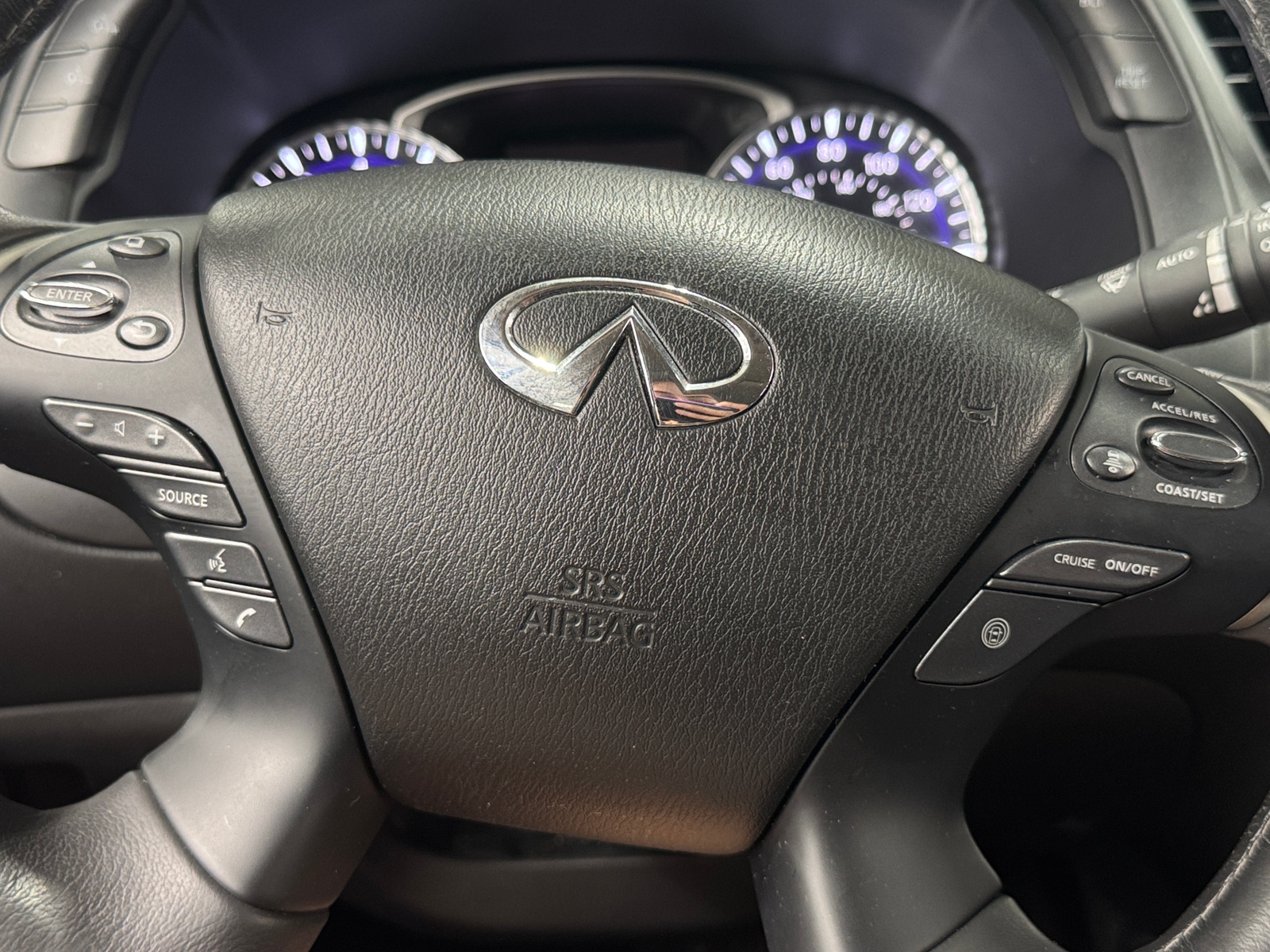 Thumbnail: 2019 INFINITI QX60 - 4