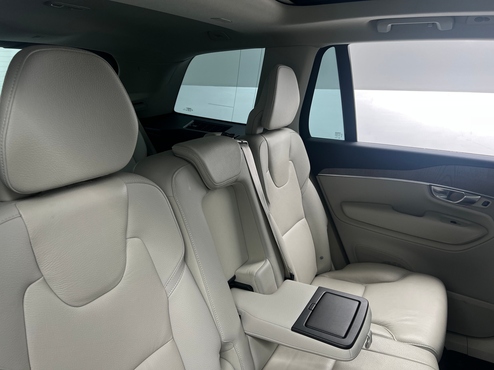 Thumbnail: 2023 Volvo XC90 - 5