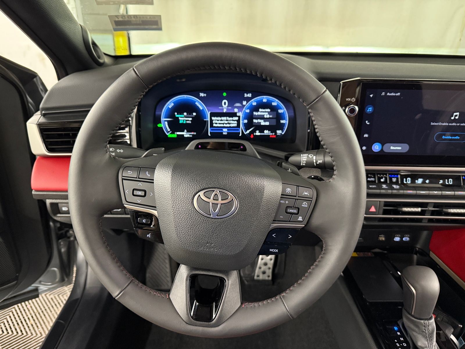 Thumbnail: 2025 Toyota Camry - 4