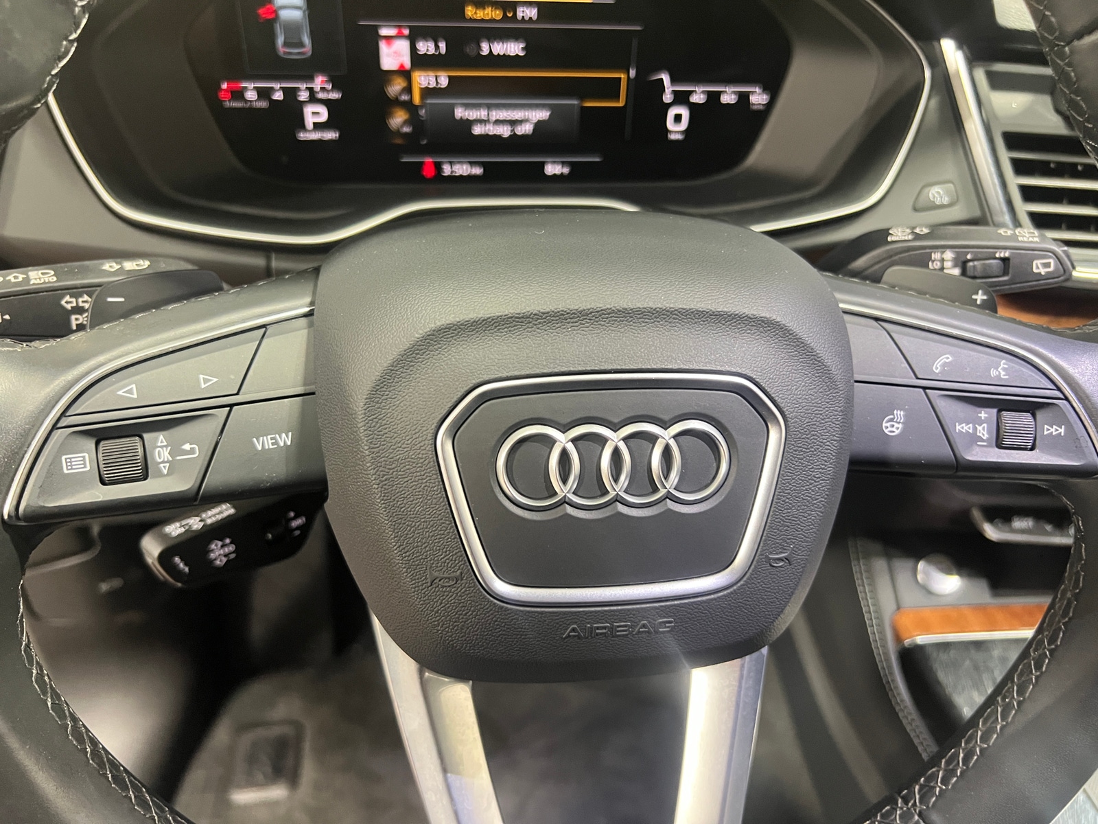 Thumbnail: 2023 Audi Q5 - 4