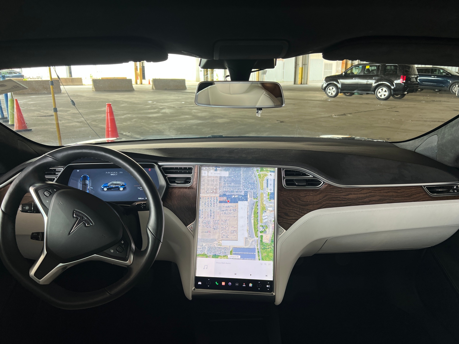 Thumbnail: 2017 Tesla Model S - 2