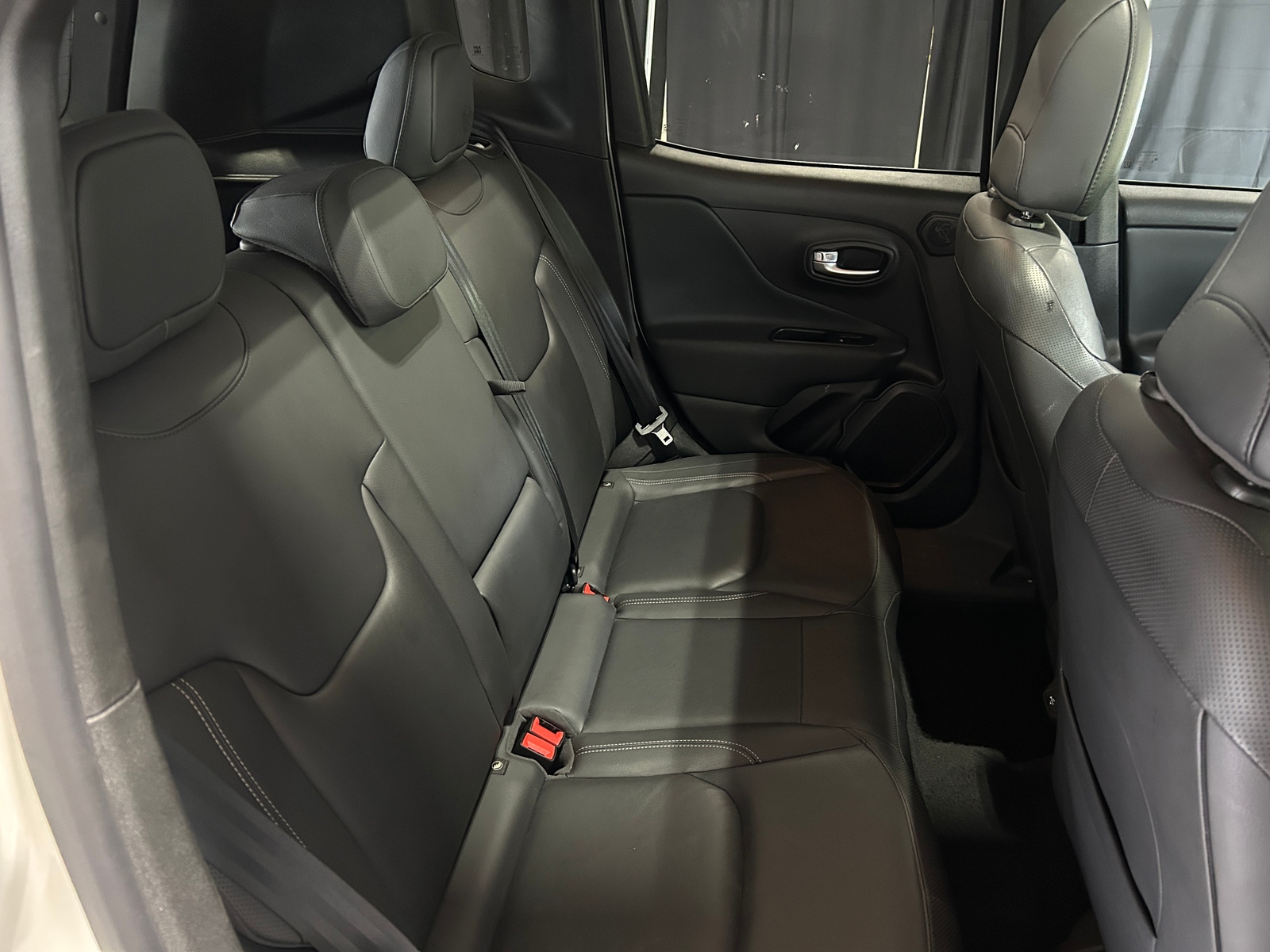 Thumbnail: 2022 Jeep Renegade - 5