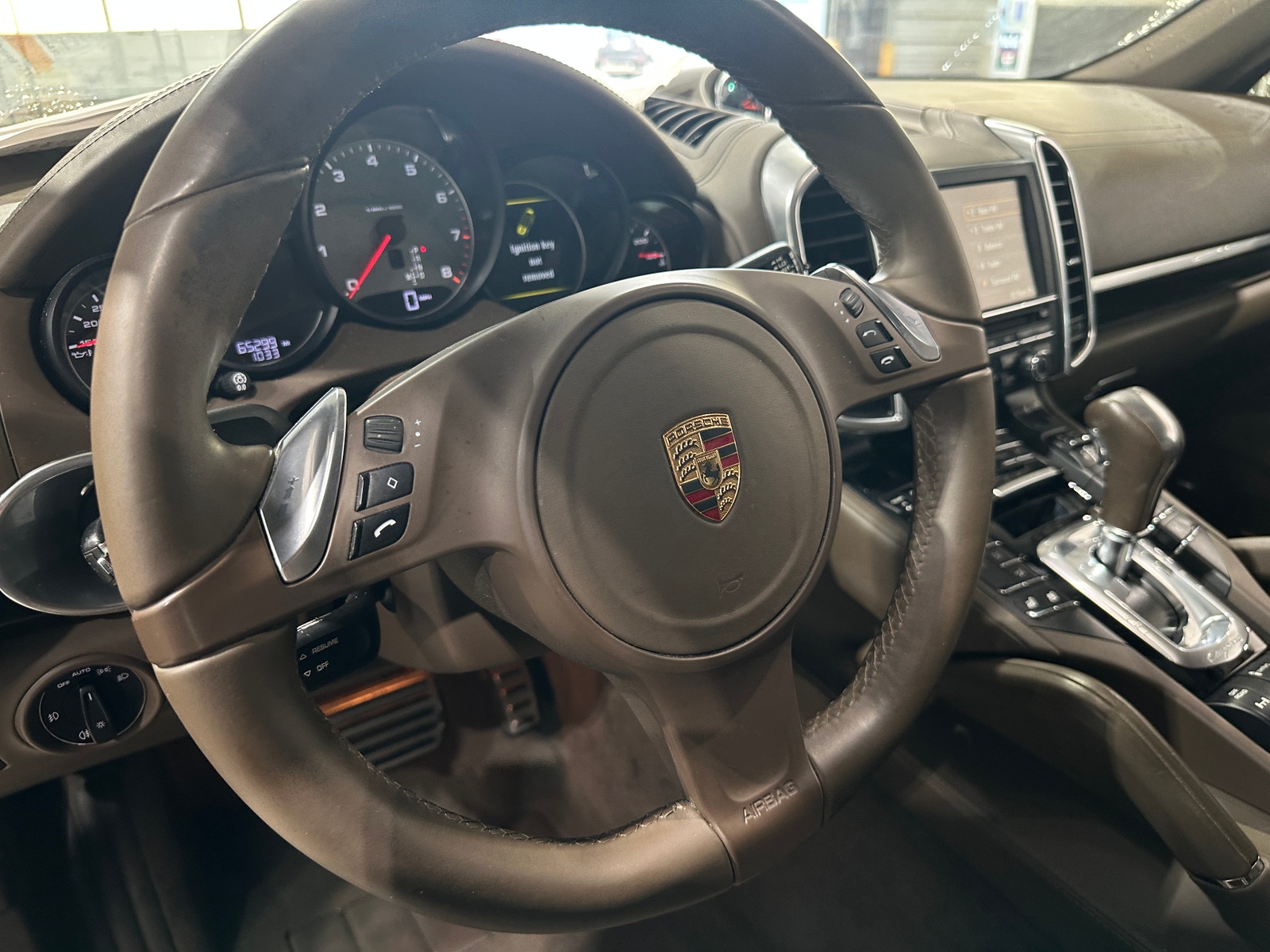 Thumbnail: 2014 Porsche Cayenne - 4