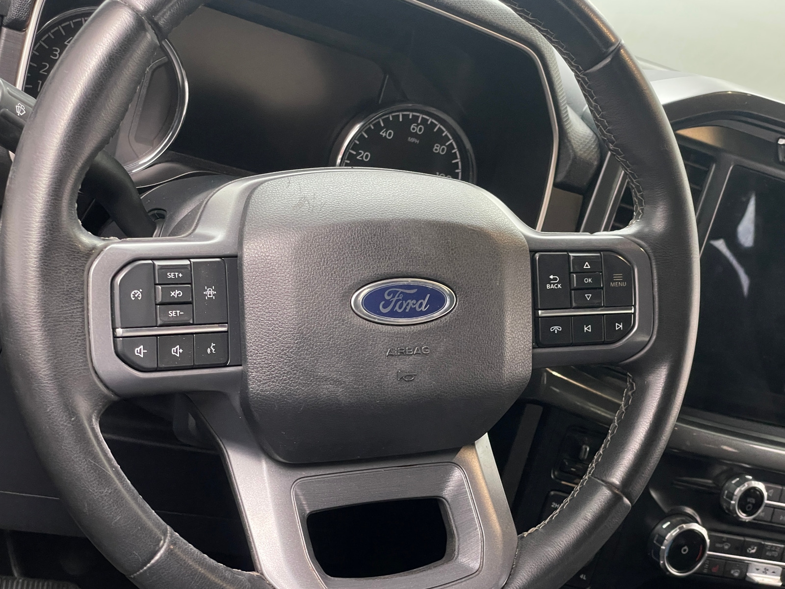 Thumbnail: 2023 Ford Econoline - 5