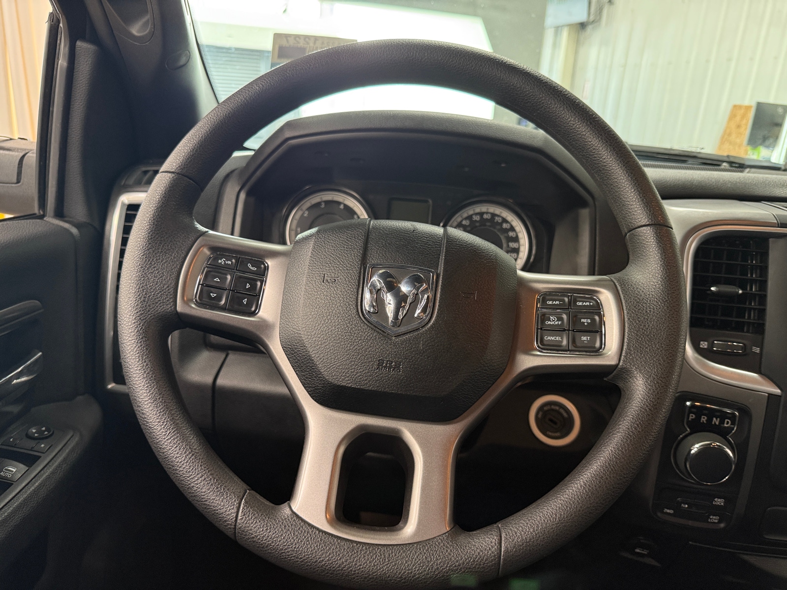 Thumbnail: 2022 RAM 1500 Classic - 5