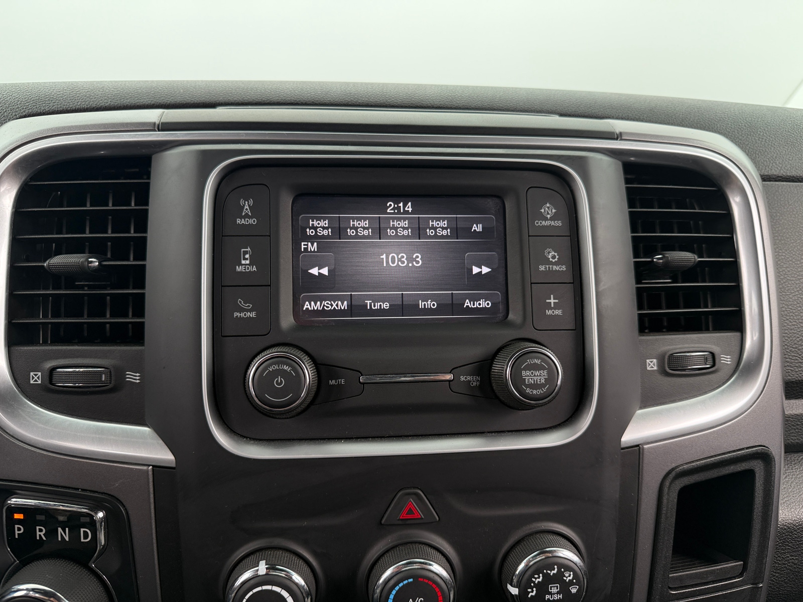 Thumbnail: 2022 RAM 1500 Classic - 4