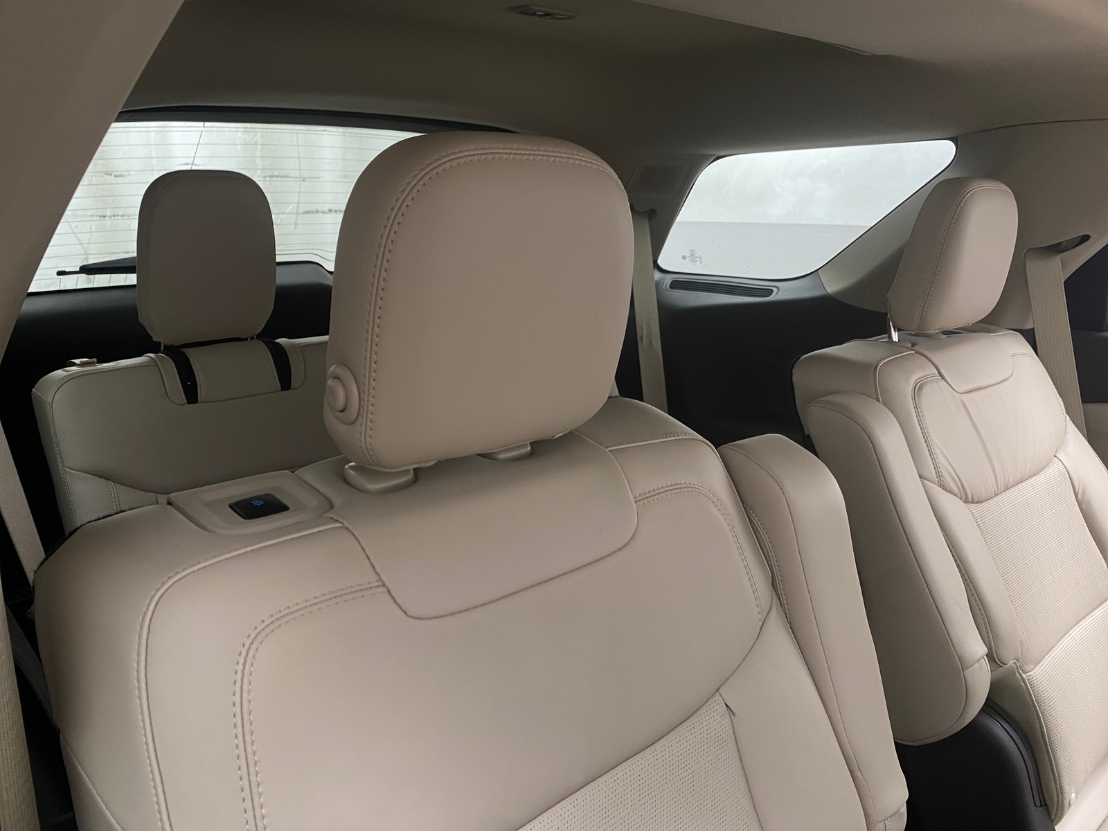 Thumbnail: 2020 Ford Explorer - 5