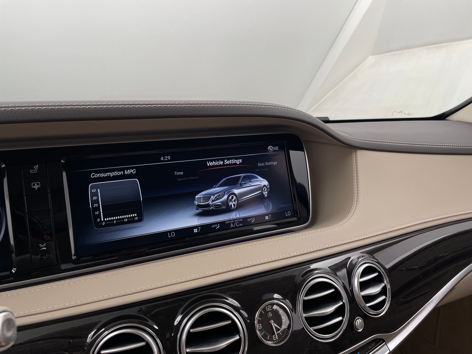 Thumbnail: 2016 Mercedes-Benz S-Class - 4
