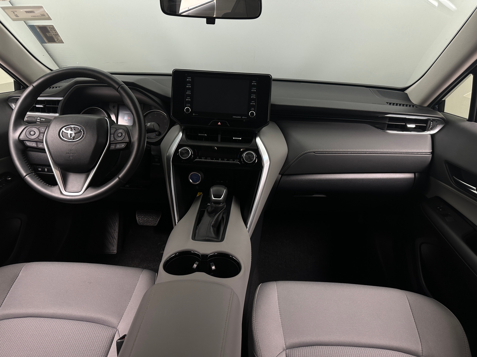 Thumbnail: 2022 Toyota Venza - 3