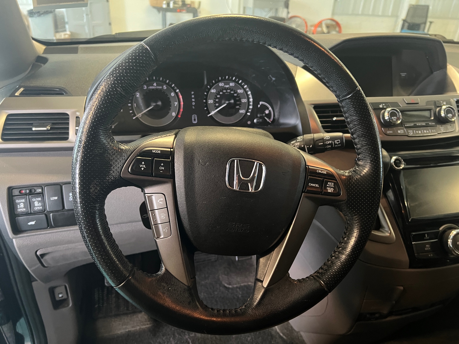 Thumbnail: 2015 Honda Odyssey - 4