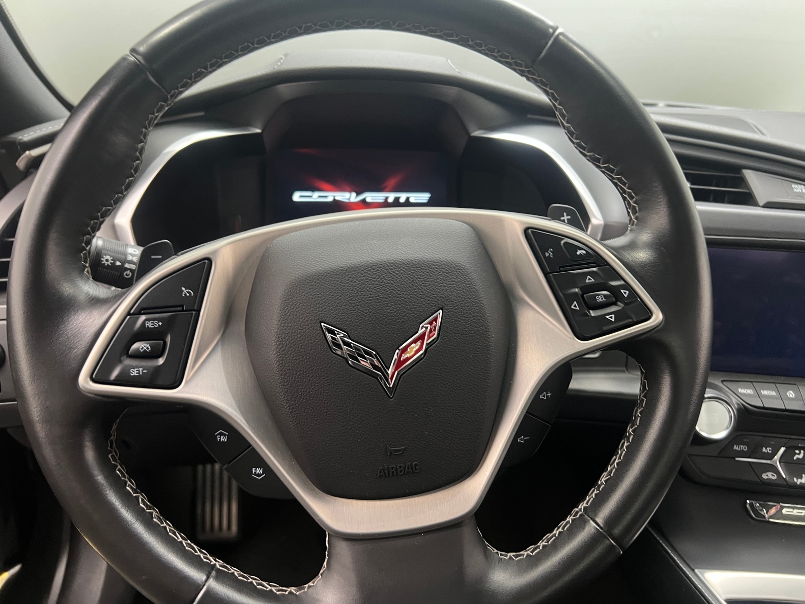 Thumbnail: 2015 Chevrolet Corvette - 4