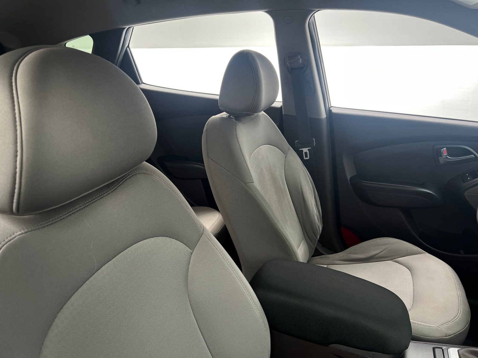 Thumbnail: 2015 Hyundai Tucson - 2