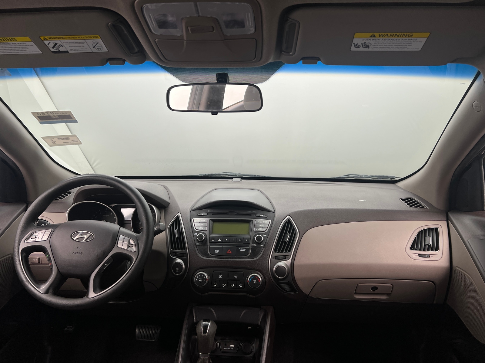 Thumbnail: 2015 Hyundai Tucson - 3