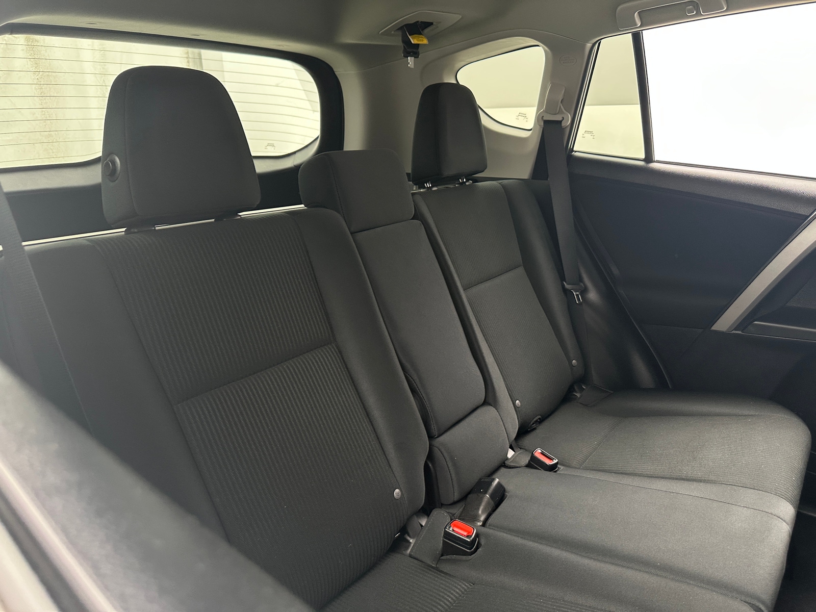 Thumbnail: 2018 Toyota RAV4 - 6