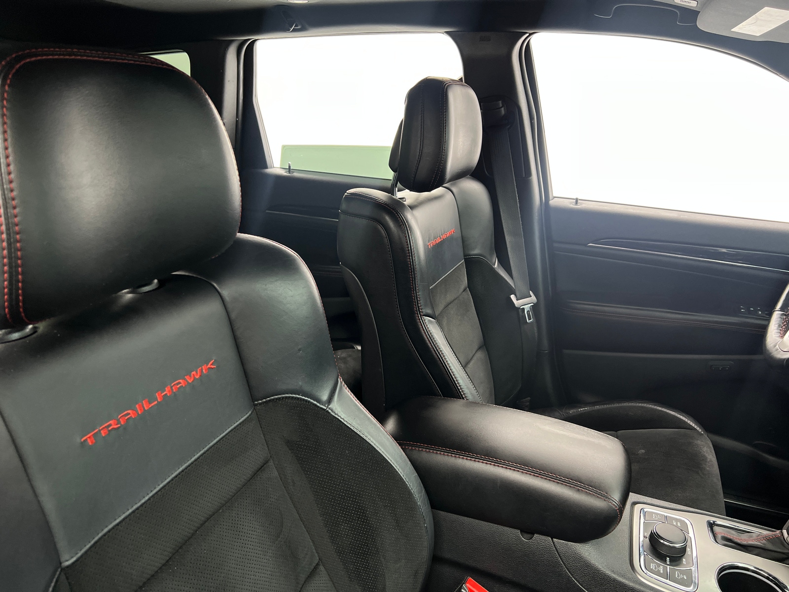 Thumbnail: 2017 Jeep Grand Cherokee - 2
