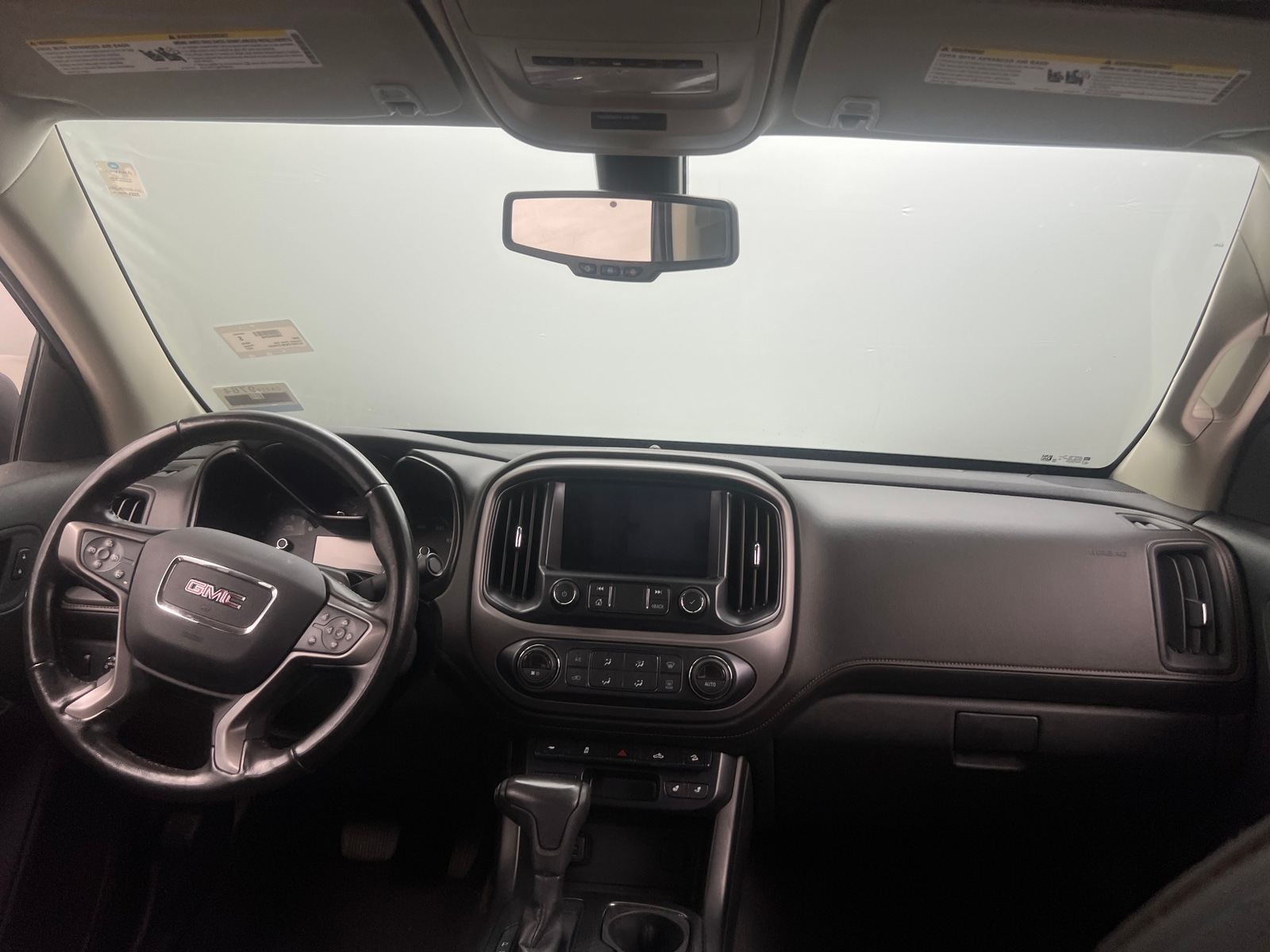 Thumbnail: 2021 GMC Canyon - 3