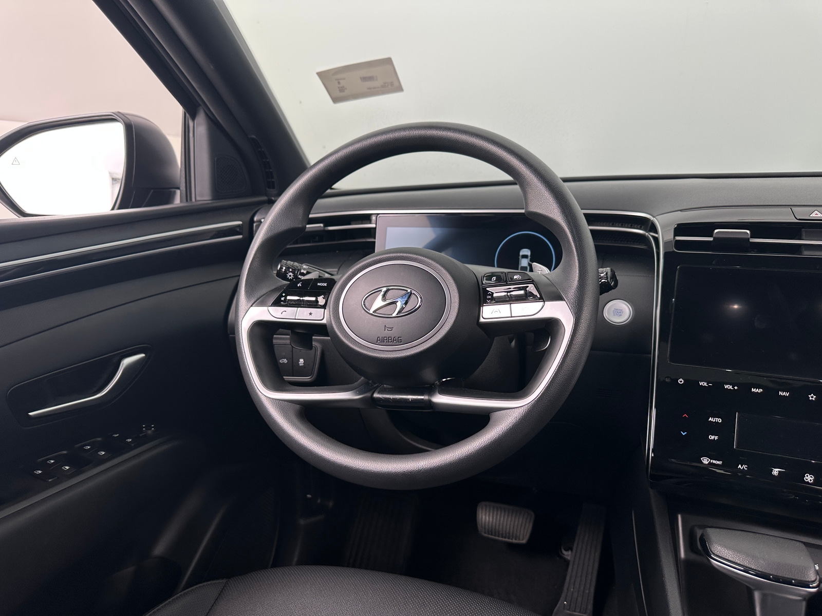 Thumbnail: 2024 Hyundai Santa Cruz - 4