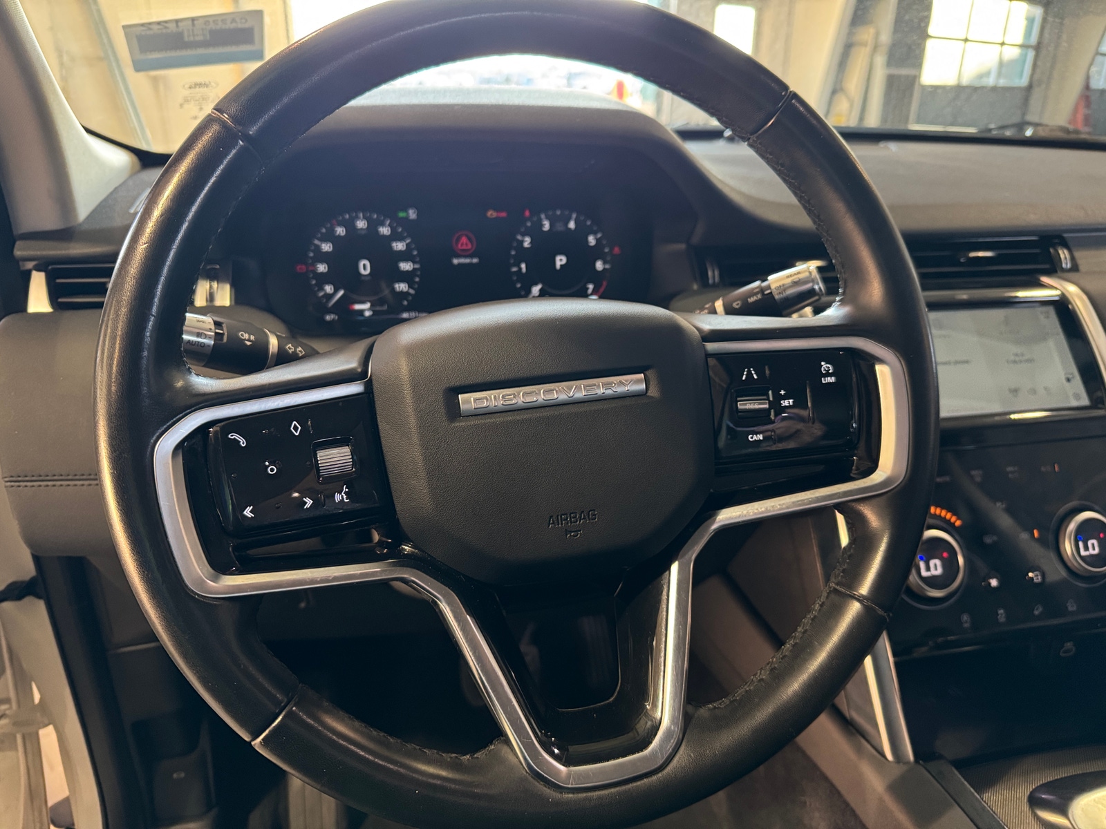 Thumbnail: 2021 Land Rover Discovery Sport - 4