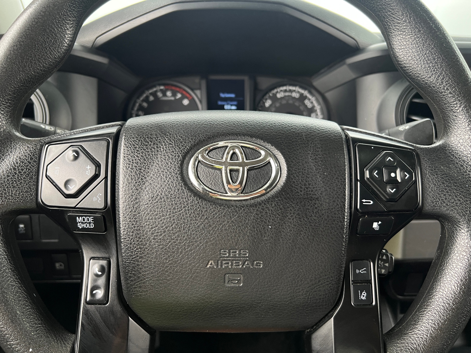 Thumbnail: 2022 Toyota Tacoma - 5